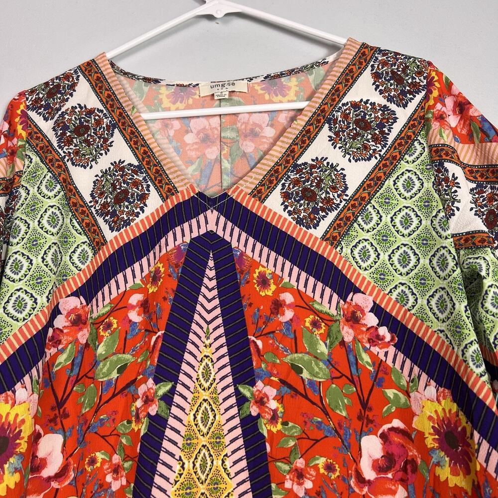 Umgee Women's Drama Bell Sleeve V Neck Tunic Sz S Oversized Colorful - Picture 3 of 10